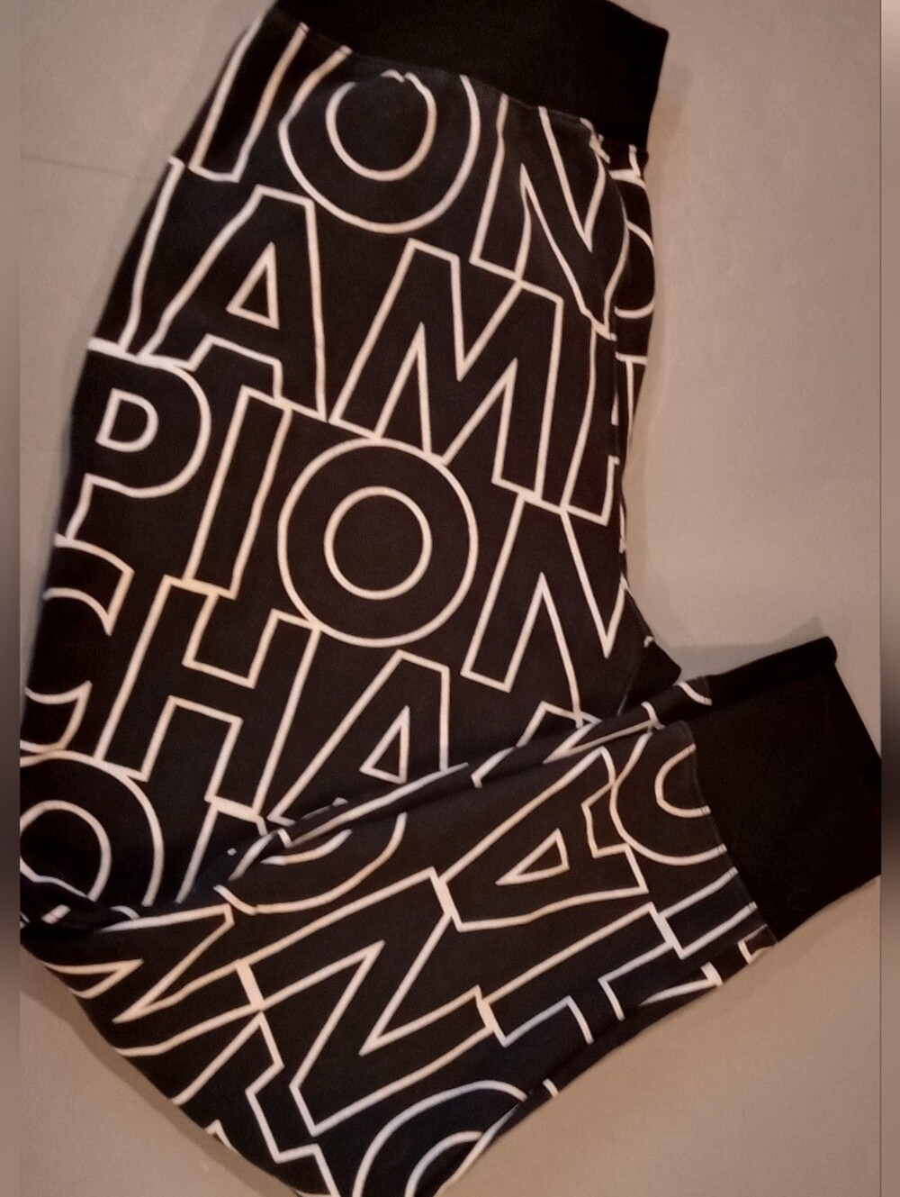 Champion Reverse Weave Black Graphic Logo Joggers Mens Size L